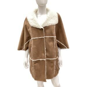 NWT Chico’s Women’s Coat With Cape Like Short Sleeves Size S/M Suede Sherpa Soft
